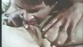 کودک شکم خود را عكس  ...