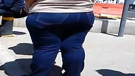 سبزه سکسی در آگهی رو ...