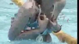 بلوند با یک دوست موا ...